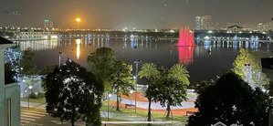 cần bán s lập vinhomes riverside, 181m, vị trí trung tâm gần hồ, tiện ích, hàng xóm ở đông. 56 tỷ