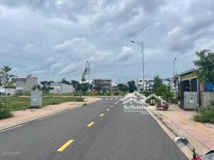 cần bán lô đất cạnh sân bay long thành dt 8x25m sổ riêng thổ cư