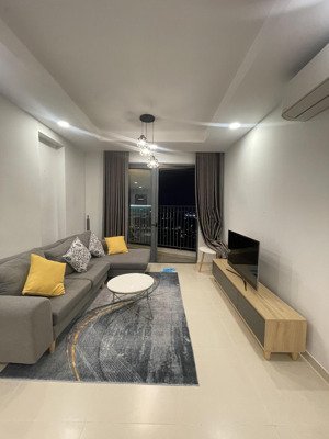 bán chung cư pegasuite 1 quận 8 đã có sổ hồng 60m2 2 phòng ngủ 1wc giá 3.9tỷ