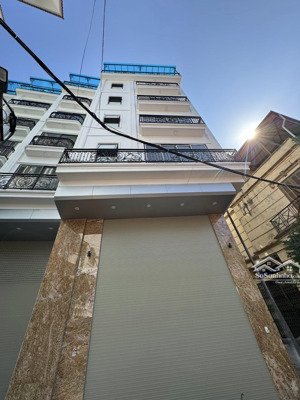 duy nhất 1 căn nhà mới : 42m2 x 6 tầng , thang máy , gần mặt phố , ngõ thông , giá tốt : 9.4 tỷ