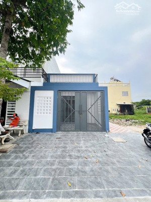 cho thuê nhà mới 100%, kdc hồng loan 5c, 2pn, 5x18, tây bắc, lộ 16m, sân oto, cổng rào