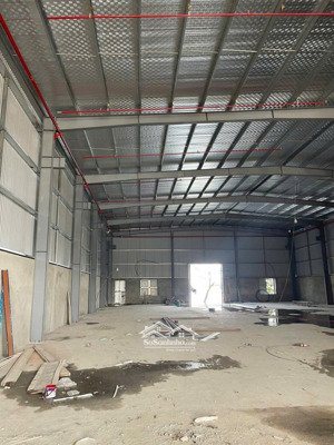 cho thuê kho xưởng tại xã mai lâm- đông anh. diện tích 1000m2 , trần cao 9m