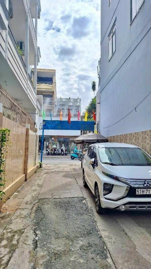 hồ văn huê - hiếm bán - ở ngay - 37m2 ngang lớn - nhỉnh 7 tỷ thương lượng chính chủ