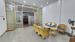 { nhà 4 tầng mặt tiền hương sơn _ siêu đẹp } cách biển trần phú: 1,2km. giá: 9,5 tỷ