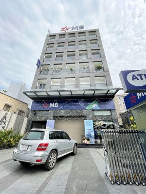 bán toà nhà mt lê quang định bình thạnh - dt 15x35m - hầm - 8 tầng - hđt 400 triệu - giá 110 tỷ