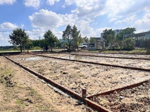 cặp liền kề full thổ cư, hơn 200m2, mặt tiền trục đường liên thôn hơn 8m, giá đầu tư chỉ nhỉnh 1 tỷ