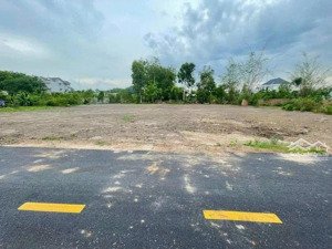 chú hoàng gửi bán lô 280m2 +100tc mặt tiền dh 504 lô giới 32m ngay kcn 400ha, giá: 650tr ( bao sổ )