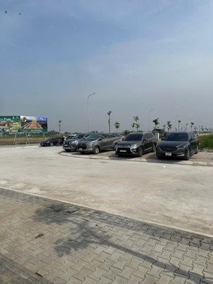 bán đất nền kdc dragon eden liền kề bình chánh shr xâu dựng tự do lh : tuyết