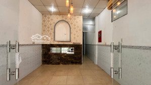 bán nhà c4 hxh lạc long quân, p5, q11, dt 3,7x13,3m, giá 6,7 tỷ tl, lh 