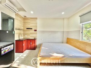 cho thuê phòng cửa sổ trời đầy đủ nội thất ngay lăng cha cả, công viên hoàng văn thụ, gần sân bay