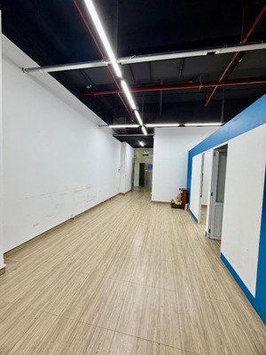 chính chủ cần bán lô thương mại tầng 2 gelexia 885 tam trinh, dt 65m2 giá 4tỷ250. lh 