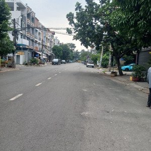 12 tỷ 900 thương lượng, nhà mới 4 tầng, mặt tiền khu dân cư, diện tích : 4 x 20