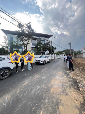 chính chủ bán gấp 100m đất 2 mặt tiền phường tùng thiện sơn tây sát trường đại học hà nội giá 1tỷ