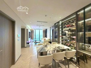 giá tốt! chính chủ cho thuê 3 ngủ han jardin hồ tây full nt đẹp 106m2