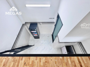 cho thuê phòng có gác, có ban công, cửa sổ trời- đầy đủ nội thất- ngay đường đỗ xuân hợp