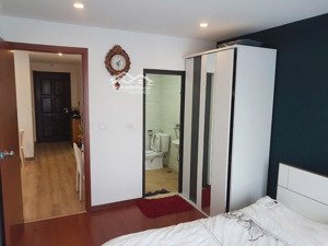 bán gấp căn hộ 2pn, 2wc, 67m2 tại hoàng ngân plaza, 4,6 tỷ, cầu giấy, hn