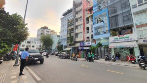 nhà đẹp 5 tầng, 6 pn, ngang 4m, hẻm xe hơi sát grand manhattan q. 1 giá tốt