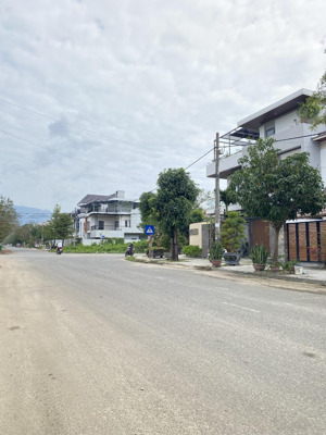 đất 150m2( 10x15m) phan bá vành , sơn trà đường 10.5m giá tốt nhất tuyến đường 12.5 tỷ 