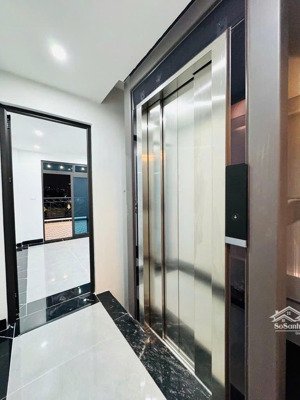 siêu phẩm nhà đống đa, 47m2 x 7 tầng, thang máy, ô tô đỗ sát cửa, giá 13.7 tỷ