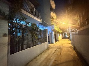 bán nhà bố đề, long biên 85m2 3t mt6,95m 16,9 tỷ. ngõ thông oto, mặt tiền siêu đẹp.