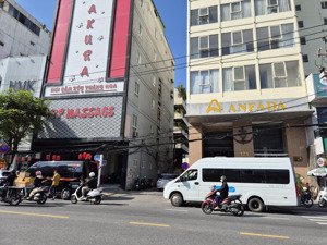 bán đất biển vip.sát nguyễn văn thoại đoạn sầm uất.đ166m2 ngang rộng.đường thủ khoa huân.giá 25.5ty