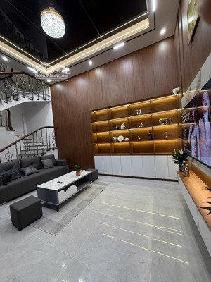 bán nhà phố đoàn thị điểm - 30m2 x 4tầng - vị trí đẹp - phân khúc hiếm - hai thoáng - full nội thất