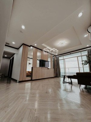 bán căn hộ new sài gòn hagl 3, 121m2, 3pn, full nội thất, sổ hồng vĩnh viễn, giá 4,7 tỷ