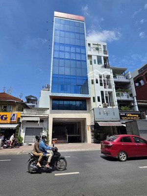 siêu hiếm! nhà mt sư vạn hạnh p. 10. q10. dt: 5.3x12m 6 tầng + lầu sân thượng. giá chỉ 18.8 tỷ