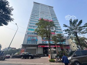 siêu hót cho thuê 340m2 tầng 1 ngay mặt phố liễu giai, tây hồ