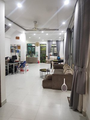 bán nhà khang an ngang 8x20m gần cc hausneo