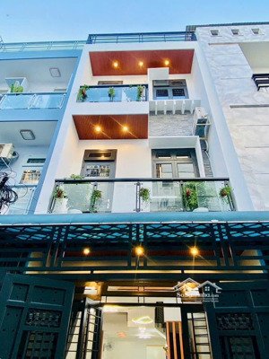 giảm 600 triệu - bán nhanh nhà đẹp hẻm xe hơi đường phạm văn chiêu