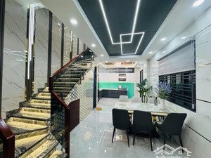 5 tầng hiện đại - nhà mới đón tết - căn gốc không lộ giới - liền kề khu tên lửa - đường 8m - full