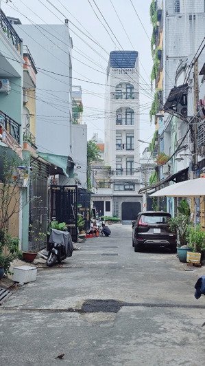 bán nhà khu nội bộ tô hiệu, hẻm xe hơi đỗ cửa, 71m2, 2 tầng full nt, chỉ 8tỷ3 tl, 5 qua đầm sen