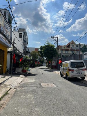 bán nhà bề ngang to 8m đường bùi quang là, p.12, gò vấp 3pn, 3wc - sổ hồng riêng - giá 5,9 tỷ (tl)