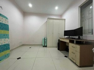 c/c coopmart screc trường sa, p12, q3, căn góc, 100m2, 3pn, 2wc, 15tr5/th.