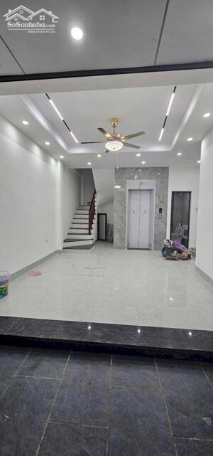 Bán nhà đường Xuân Đỉnh quận Bắc Từ Liêm – 6 tầng – DT 31m2 – Có thang máy – 30M ra oto.