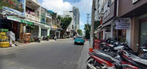 sang quán ăn chỉ 60 triệu- giá thuê 7tr/ tháng. mặt tiền đường lê quý đôn - gần 2/9 cầu rồng