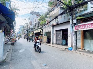 nhà ngay trường chinh - đồng đen, dt 129m2 - ngang 4.1x32m, giá 8.2 tỷ