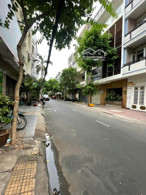 siêu phẩm căn hộ dịch vụ khu vip bàu cát, tân bình