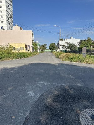 bán cặp lô đường lưu văn lang gần nguyễn khắc viện. dt: 200m giá 17,x tỷ