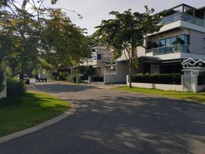 cho thuê nhà phố ecoxuan giá 20 triệu/tháng nhà đẹp, thoáng mát