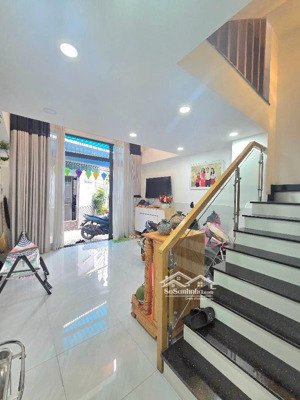 kèo thơm xuất hiện nhà ngay lý thường kiệt gv 5 tầng lung linh, 5pn - vài bước ra mặt tiền -