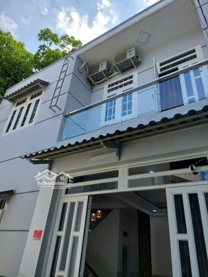 nhà đẹp ni sư huỳnh liên, dt 60m2 xây 2 tầng chỉ 5.2 tỷ