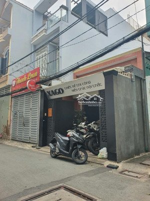 ngộp giảm 500tr nhà 110m2 hxh 6m tráng nhựa p12 giá 145tr/m2 tiện di chuyển sân bay t1, t3 hđt 25tr