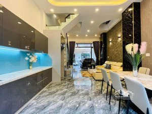 bán nhà hẻm xe hơi lê văn sỹ, phường 14, quận 3, dt: 4x23m, 3 tầng, giá 17,6 tỷ