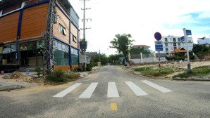 bán lô đất biệt thự mt nguyễn hữu thông, diện tích khủng 300m2 - sát công viên biển đông