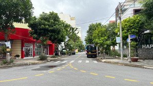 siêu vị trí! lô góc 2mt loseby thông biển - ngang 6m