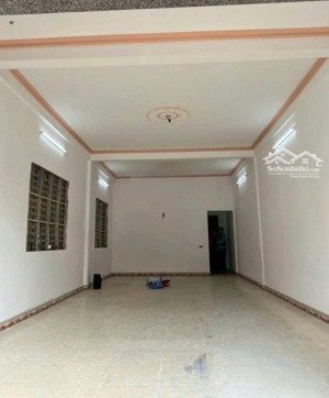 cho thuê nhà mặt tiền đường 3 tháng 2, gần bệnh viện da liễu giá 13 triệu