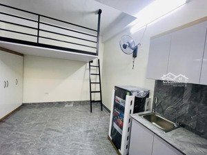 chính chủ cho thuê ccmn 196 đại mỗ - vskk, thang máy, cửa sổ thoáng, full nội thất, máy giặt riêng