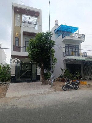 nhà a5 khu phú an mới đẹp giá tốt